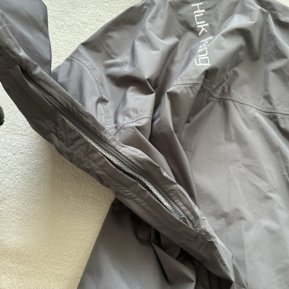 Huk Fishing rain jacket Size XXXL - Picture 7 of 8